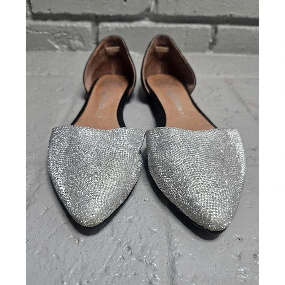 Jeffrey Campbell Women's Flat Size 8 Silver Black‎ Slip On Pointed Toe Shoes
